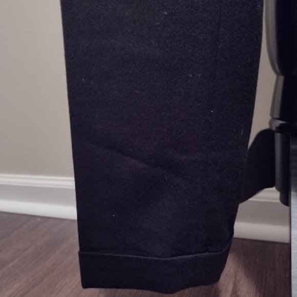 Talbots, Navy-Blue Pants, Size-14, 1.5 Cuffed, Dry Cleaned - Picture 5 of 5